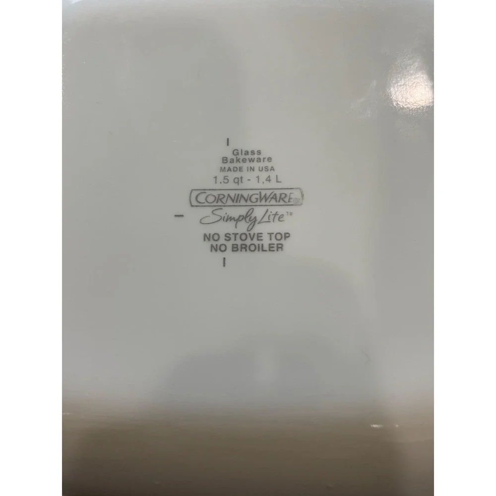 Corning Ware Simply Lite 6 Piece Set White 1.5 qt. & 2.5 qt w/ Lids 680C 648C